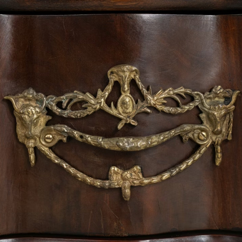 Vitrine anglaise en acajou de style géorgien, vers 1820