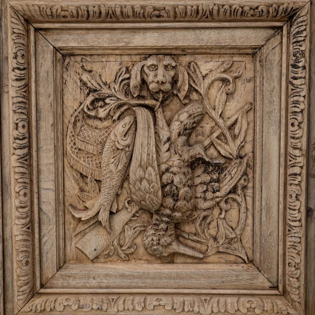 Cabinet belge sculpté du XIXe siècle avec verre, vers 1880