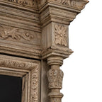 Cabinet belge sculpté du XIXe siècle avec verre, vers 1880