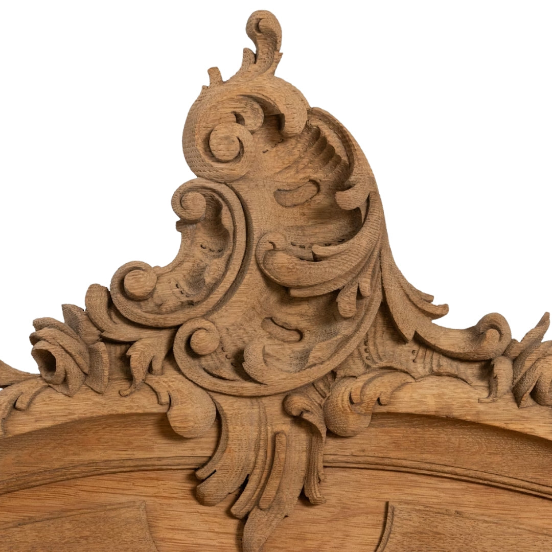 Buffet Louis français richement sculpté, vers 1860