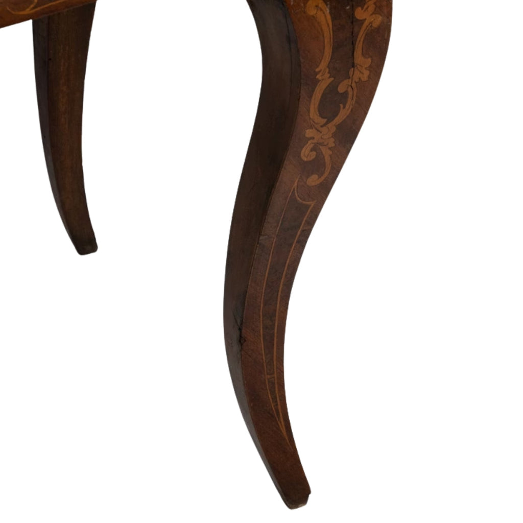 Meuble bar Renaissance à pieds cabriolés, vers 1870