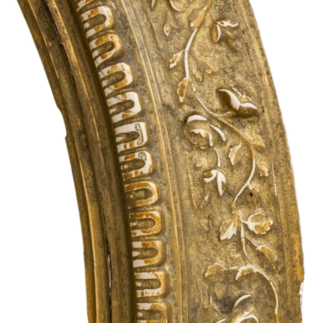 Miroir ovale français doré, sculpté d'un oiseau armorié, vers 1900