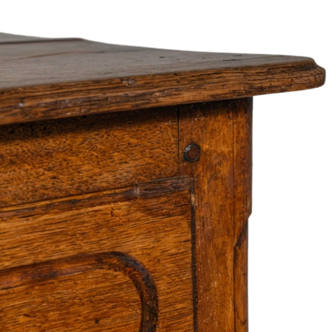 Meuble d'appoint en noyer, style domaine français, Circa 1860