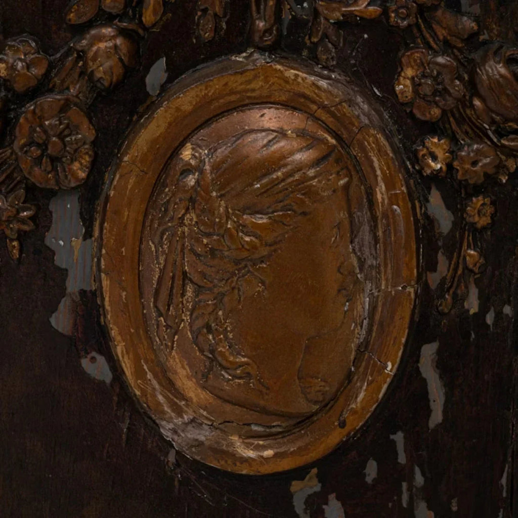 Buffet en marbre doré orné, France 1860