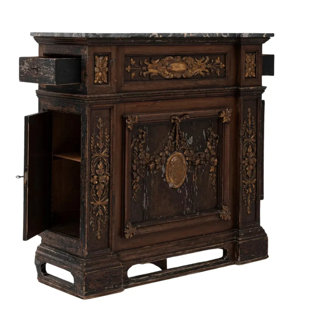 Buffet en marbre doré orné, France 1860