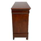 Commode française en noyer, circa 1870