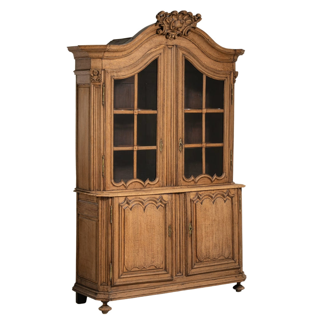 Vaisselier provincial Regal Grand en chêne, vers 1870