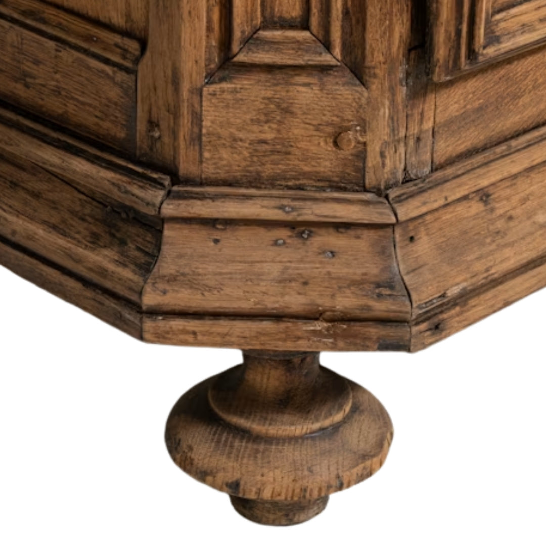 Vaisselier provincial Regal Grand en chêne, vers 1870