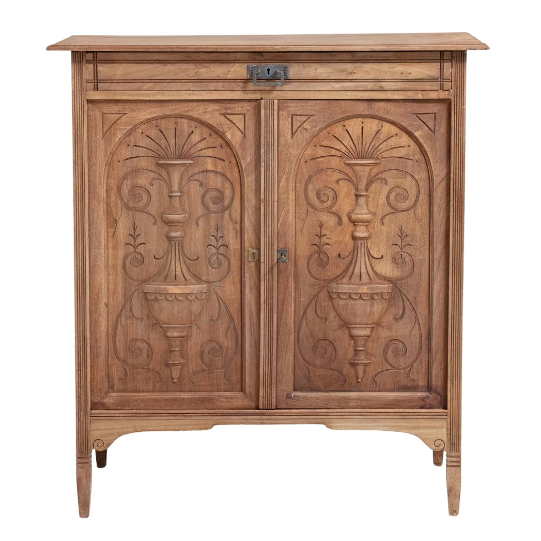 Cabinet néoclassique sculpté à urne, vers 1850