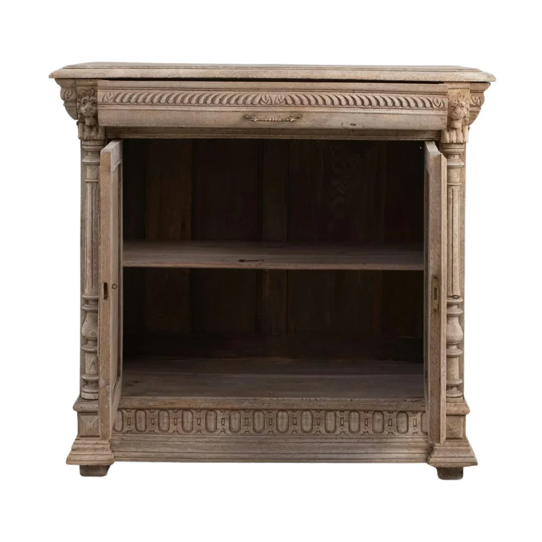 Meuble d'appoint en bois sculpté orné, Circa 1900