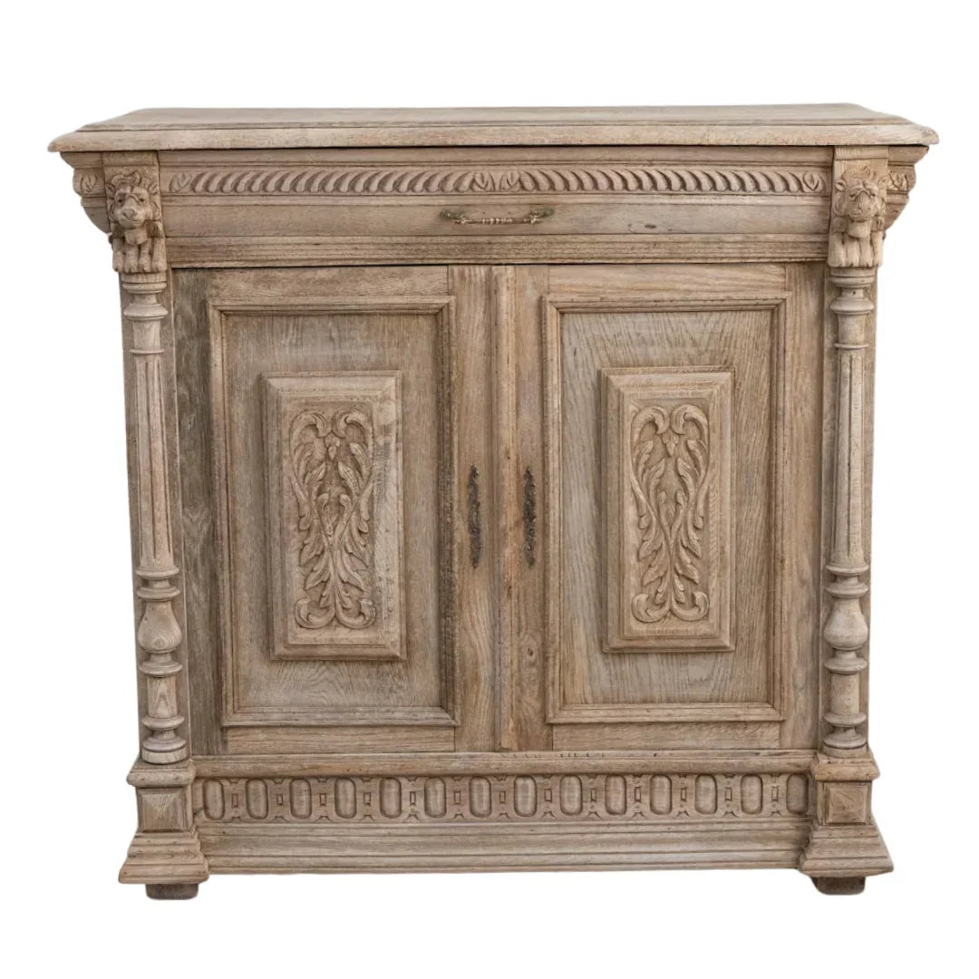 Meuble d'appoint en bois sculpté orné, Circa 1900