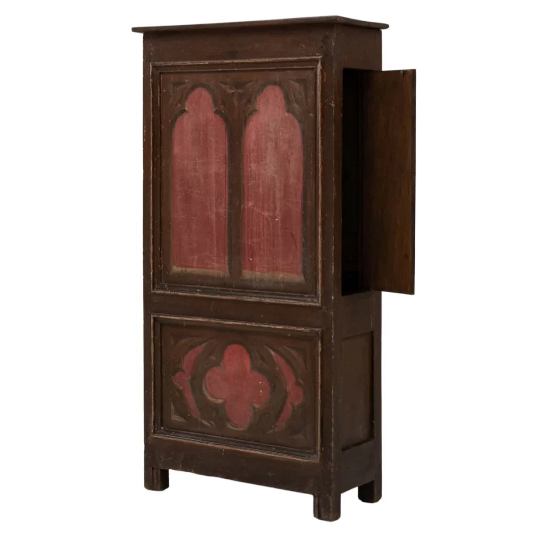 Petit Cabinet Néo-Gothique à Motifs de Quatre-feuilles, Circa 1900