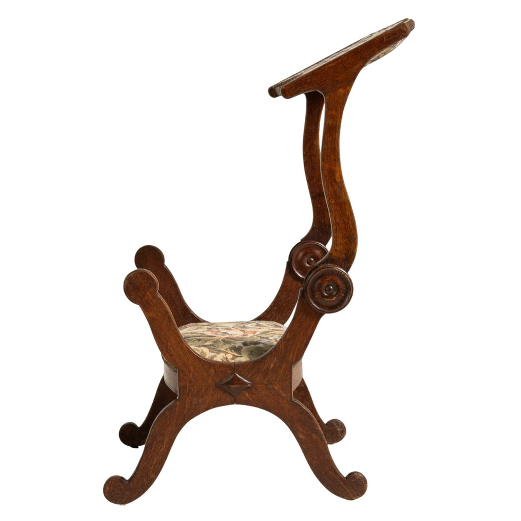 Fauteuil Régence à tapisserie florale, Circa 1860